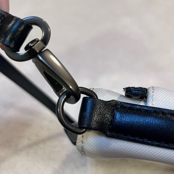 Y2K Vintage Coach Mercer Demi Handbag Mini Purse Nylon Leather 7407 Wristlet - Picture 3 of 11